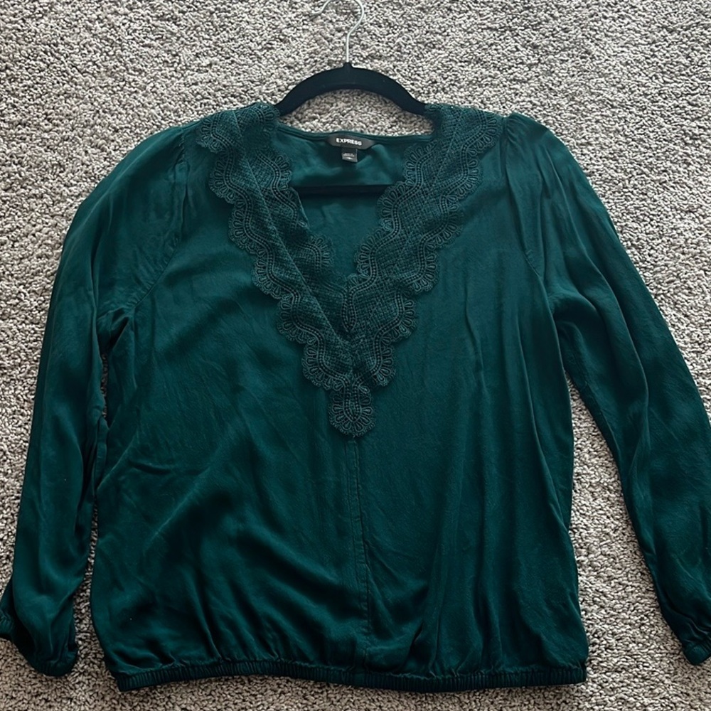 Express Green Long Sleeve Bib Collar Blouse